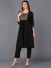 Silk Blend Kurta Pant With Organza Dupatta